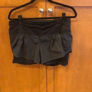 Lululemon Run Short sz 10